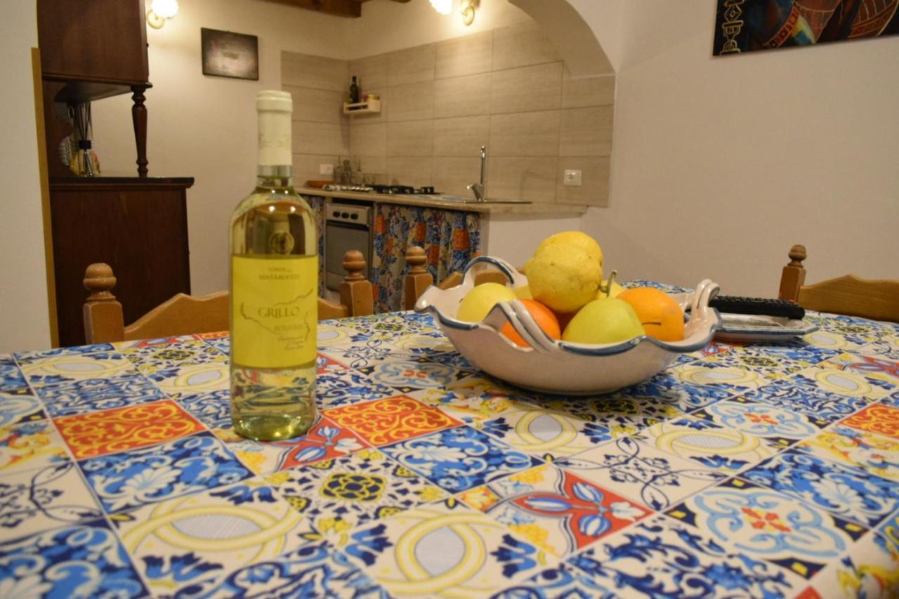 Pietro Holiday Home Castellammare del Golfo Dış mekan fotoğraf